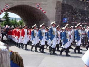 img_1244297748_845